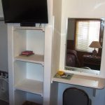 Red River Lodging Deer Lodge Room 8