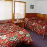 Red River Lodging Deer Lodge Room 8