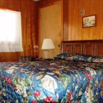 Red River Lodging Deer Lodge Room 2